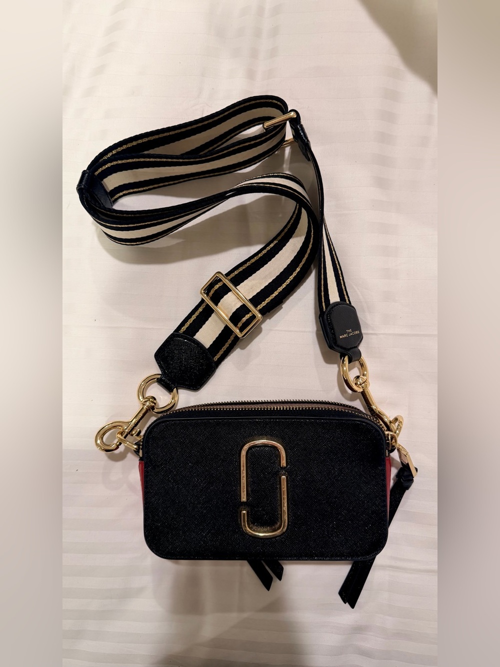 Marc Jacobs Snapshot Black & Red Crossbody bag